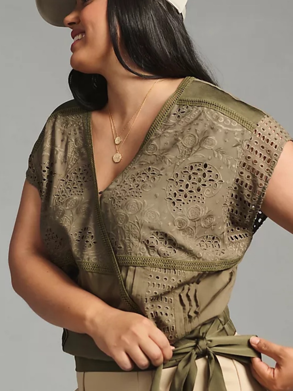 ·Anthropologie· Tiny Olive Green Embroidered Short Sleeve Shirt Blouse Petite